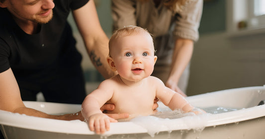 You Still Need to Strike While the Iron Is Hot: A Detailed Guide to Baby Bathing and Infant Massage